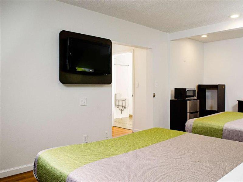 Motel 6-Modesto, Ca - Downtown Ngoại thất bức ảnh