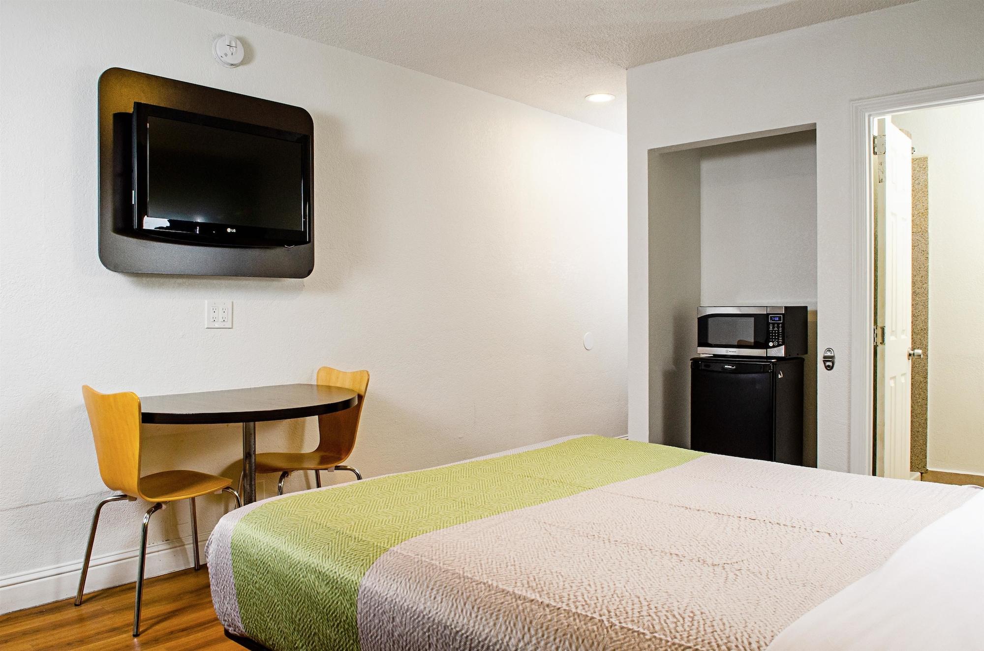 Motel 6-Modesto, Ca - Downtown Ngoại thất bức ảnh