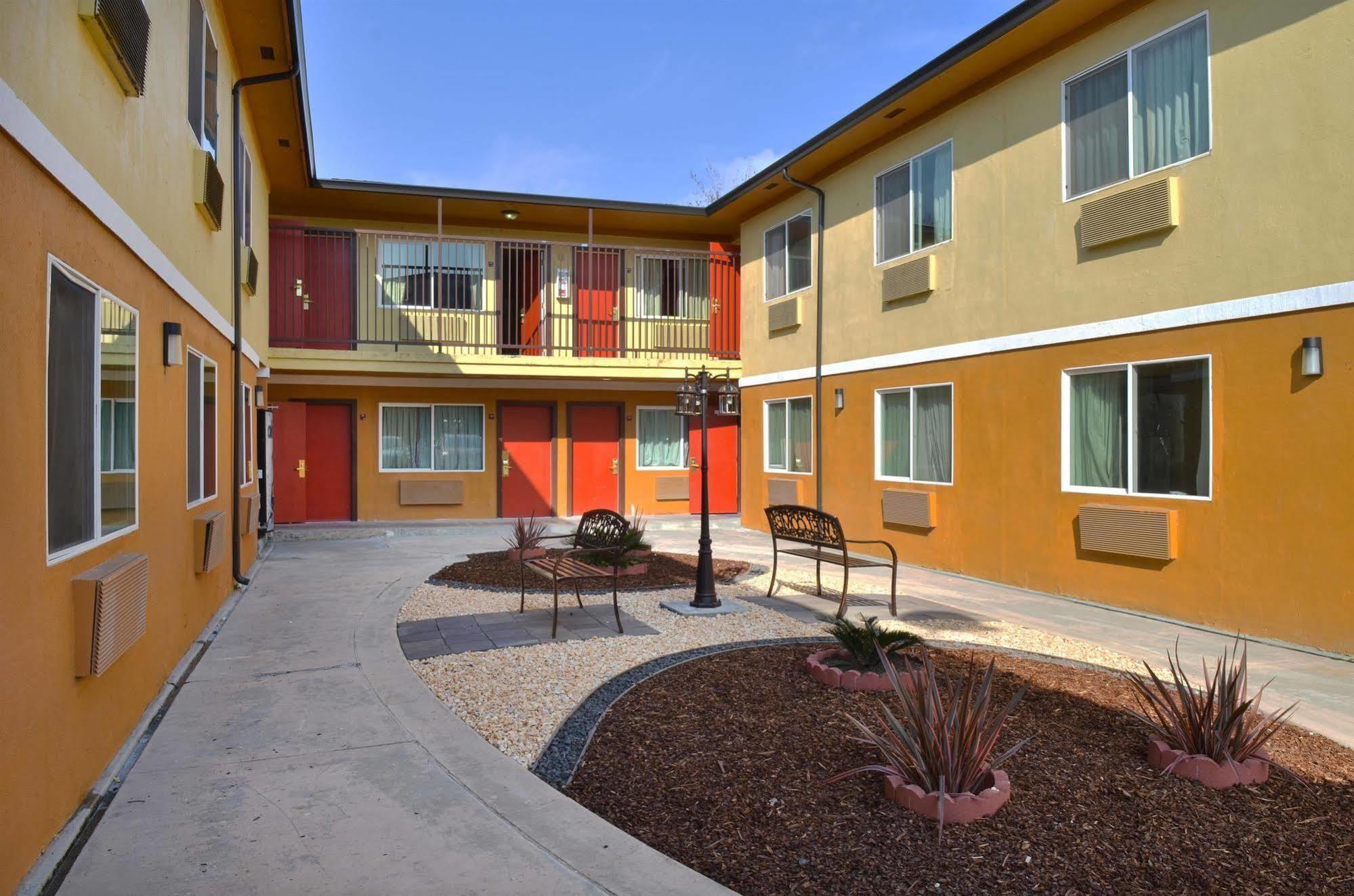 Motel 6-Modesto, Ca - Downtown Ngoại thất bức ảnh